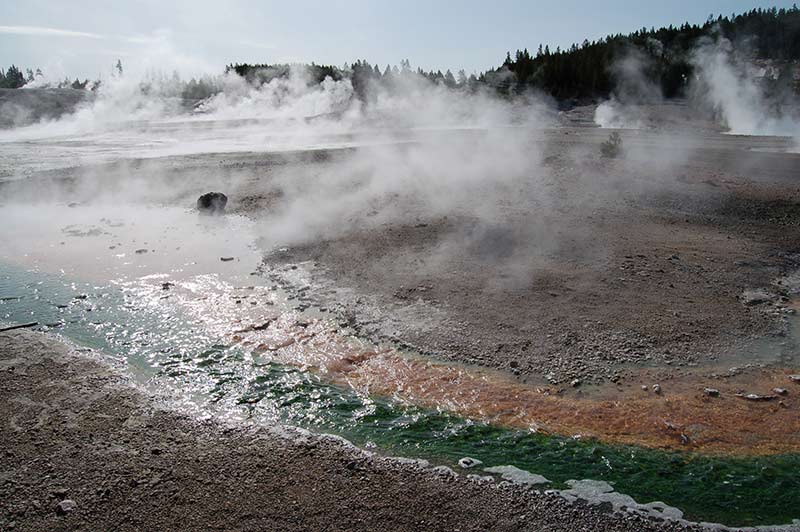 yellowstone-geyser-3-tour-1312-from-vegas