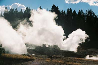 salt lake city tours to yellowstone