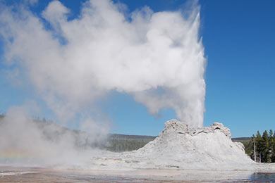 salt lake city tours to yellowstone