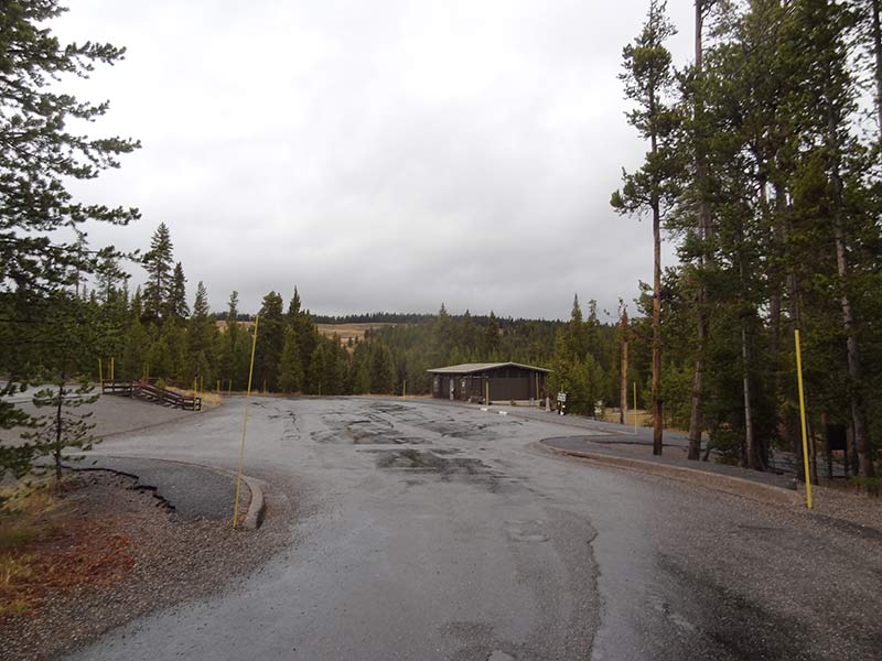 yellowstone-rainy-wheater-view-1404